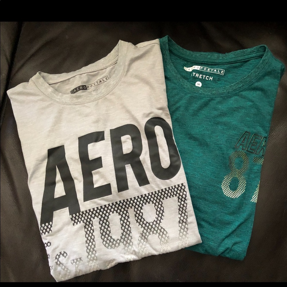 Men’s Aeropostale T-shirts, one green and one gray, both size medium.